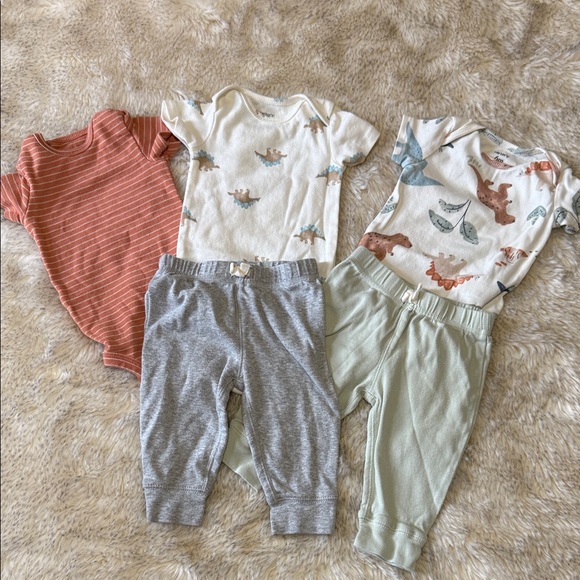3-6 months baby clothes bundle - Picture 2 of 13